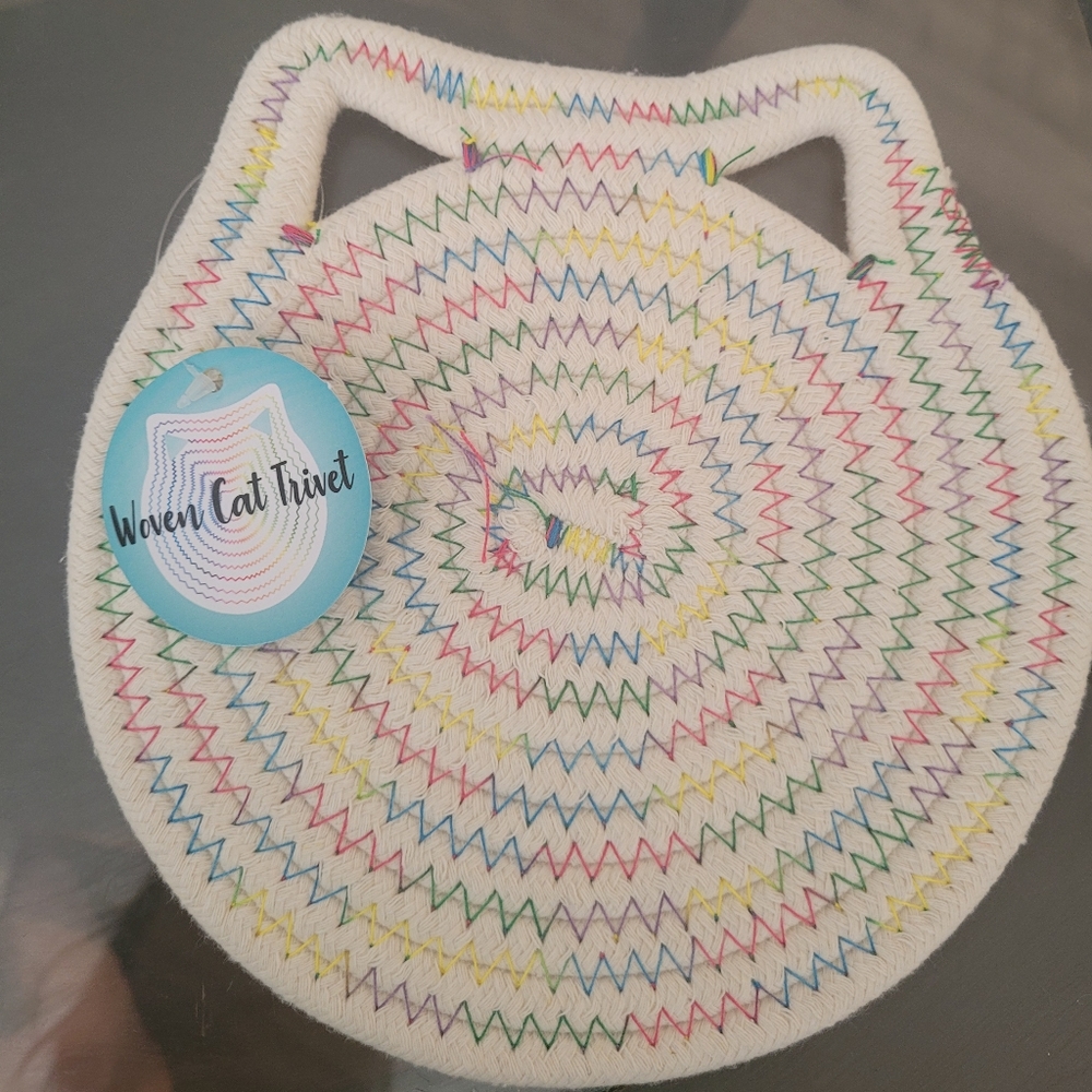 Trivet